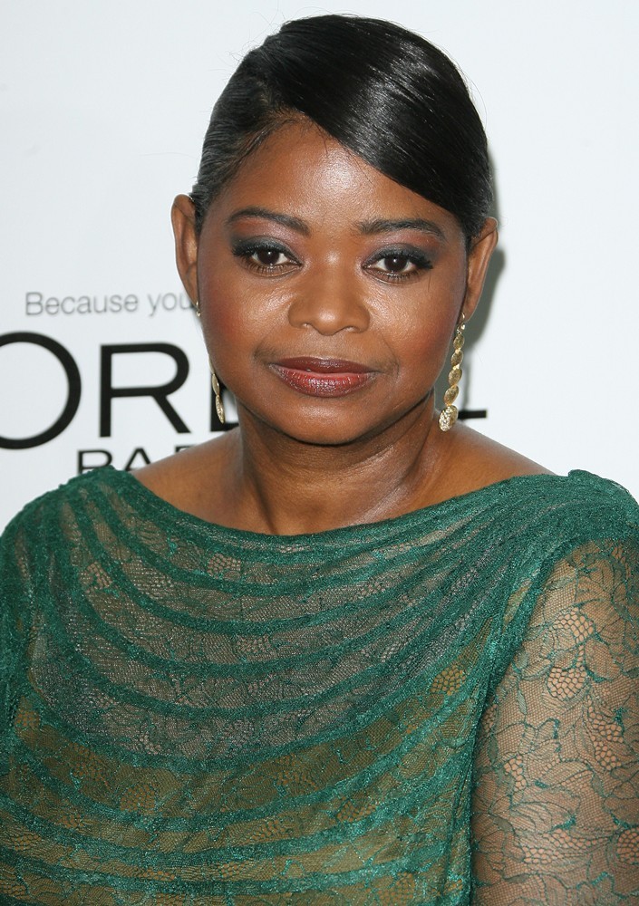 Octavia Spencer;<br>ELLE's 19th Annual Women in Hollywood Celebration - Arrivals