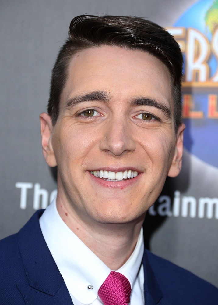 The Fabulous Life of Oliver Phelps: Net Worth & Stardom