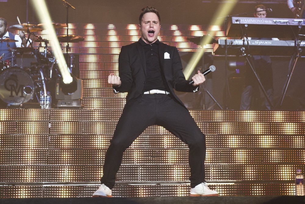 Olly Murs;<br>Olly Murs Performing Live