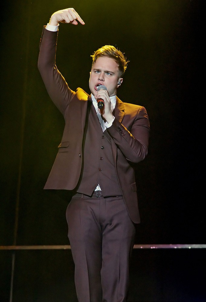 Olly Murs;<br>Olly Murs Performing Live on Stage