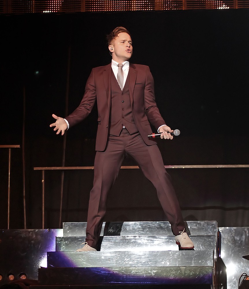 Olly Murs;<br>Olly Murs Performing Live on Stage