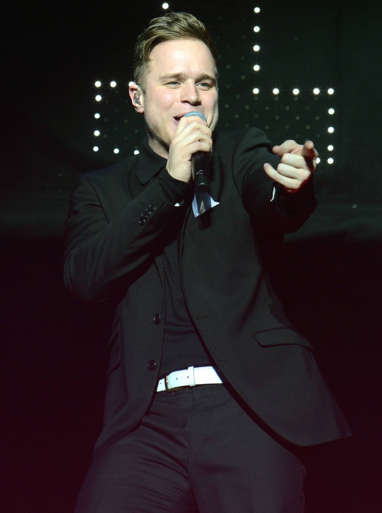 Olly Murs;<br>Olly Murs Performs