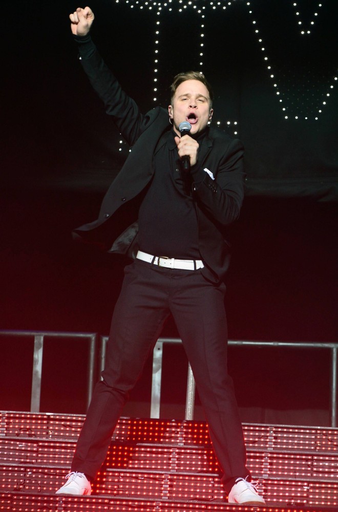 Olly Murs;<br>Olly Murs Performs