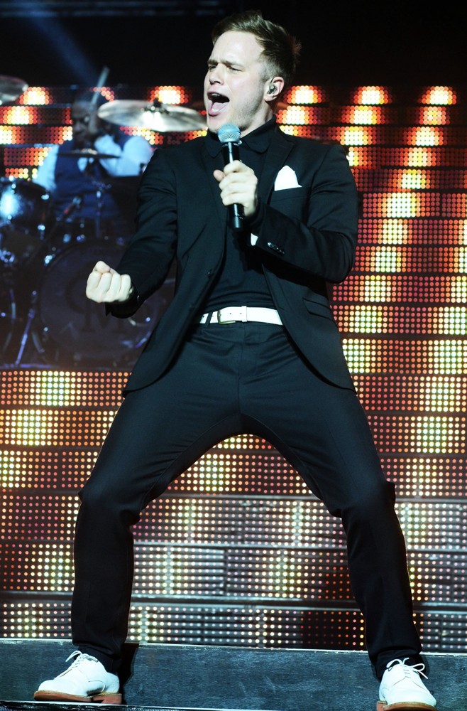 Olly Murs;<br>Olly Murs Performs