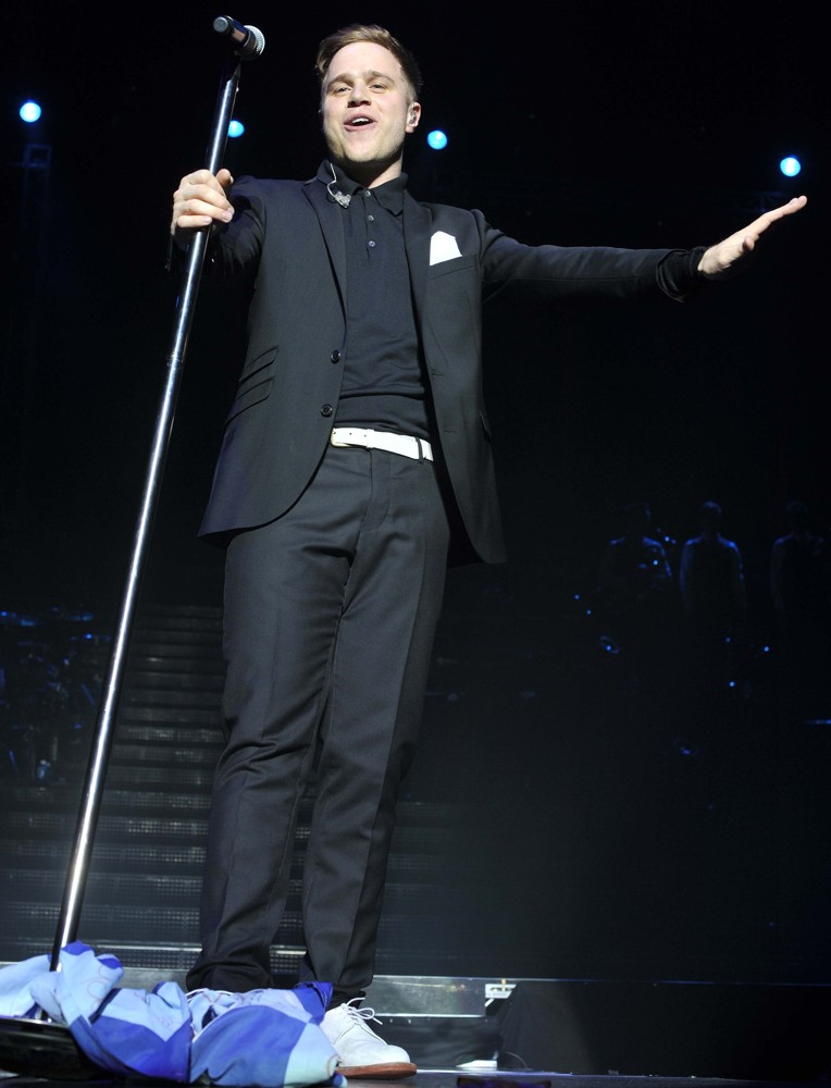 Olly Murs;<br>Olly Murs Performs
