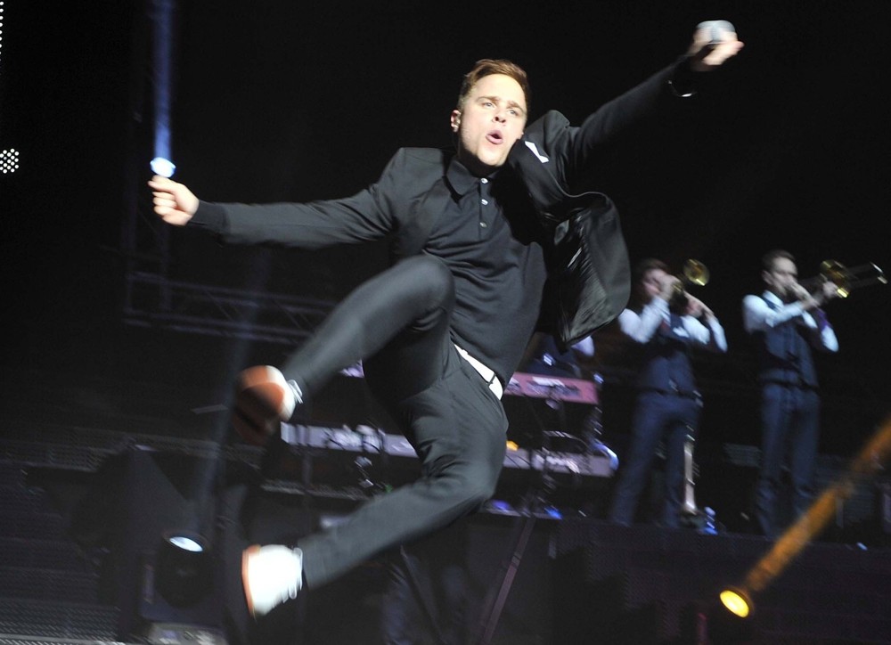 Olly Murs;<br>Olly Murs Performs