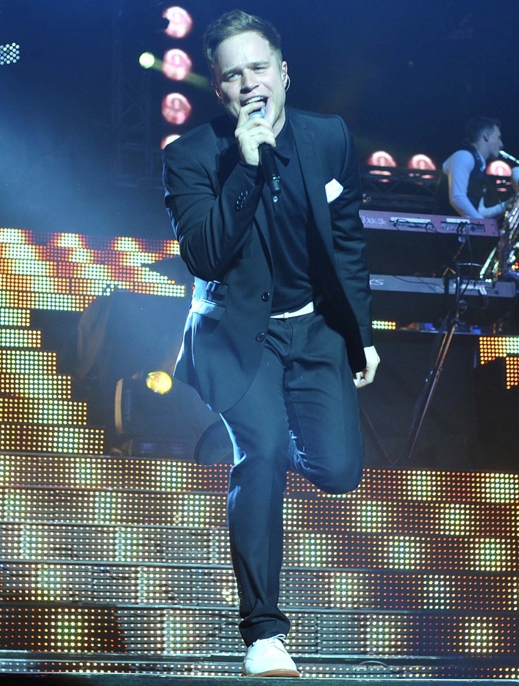 Olly Murs;<br>Olly Murs Performs