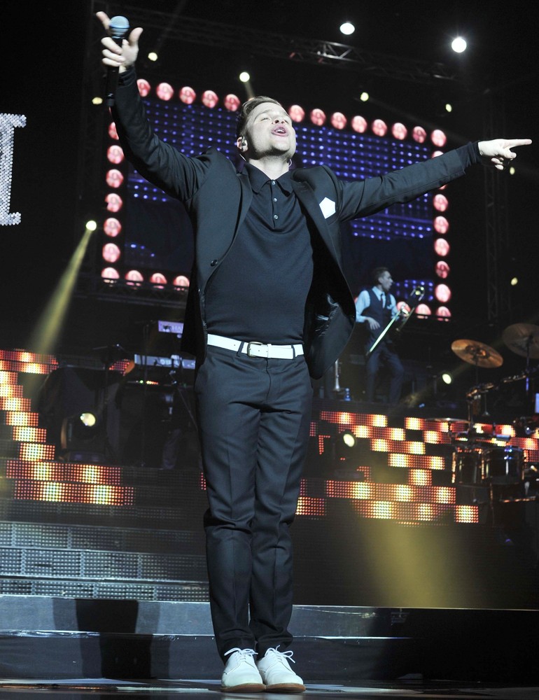 Olly Murs;<br>Olly Murs Performs