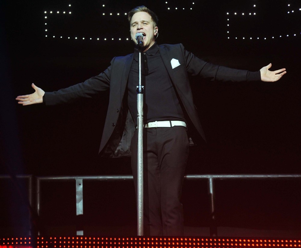 Olly Murs;<br>Olly Murs Performs