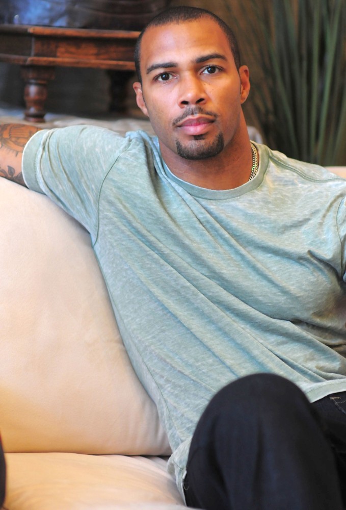 Omari Hardwick;<br>Omari Hardwick Visiting Gifting Service