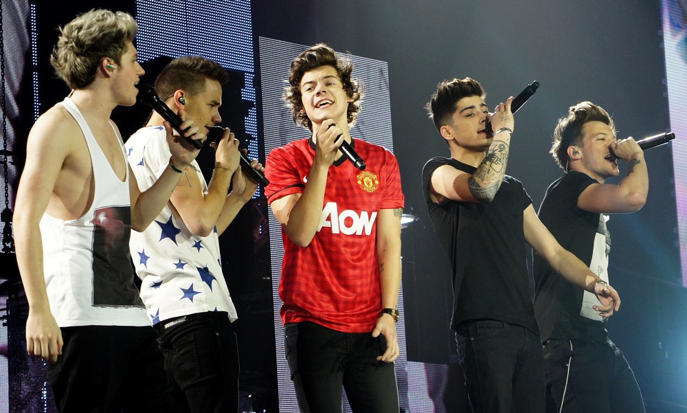One Direction;<br>One Direction Performs Live