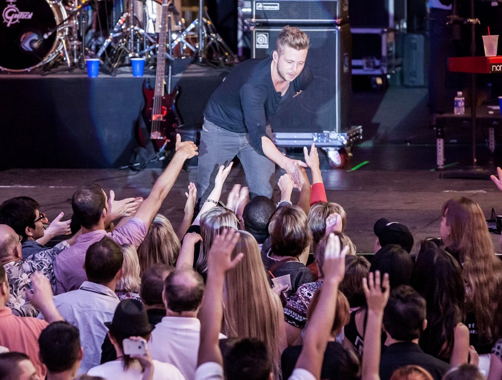 Ryan Tedder;OneRepublic;<br>OneRepublic Perform Live