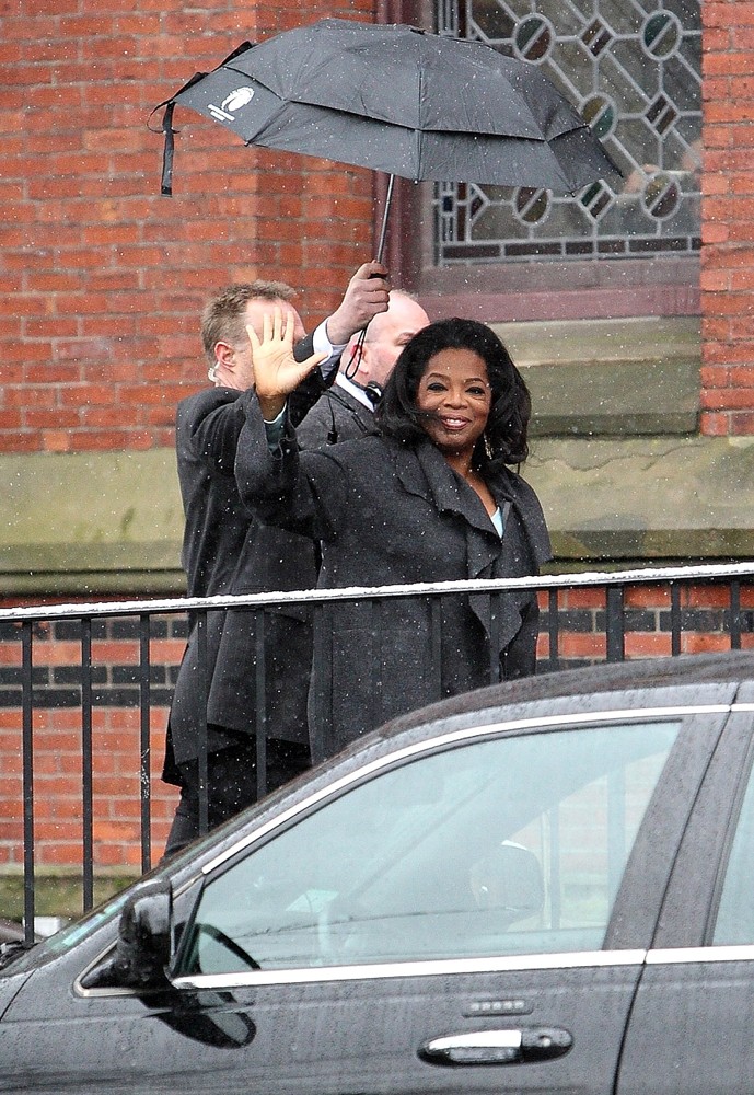 Oprah Winfrey;<br>Oprah Winfrey Arriving at Harvard University for The Launch of The Born This Way Foundation