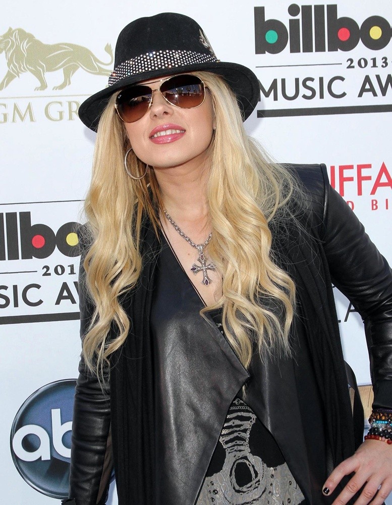 Orianthi;<br>2013 Billboard Music Awards - Arrivals