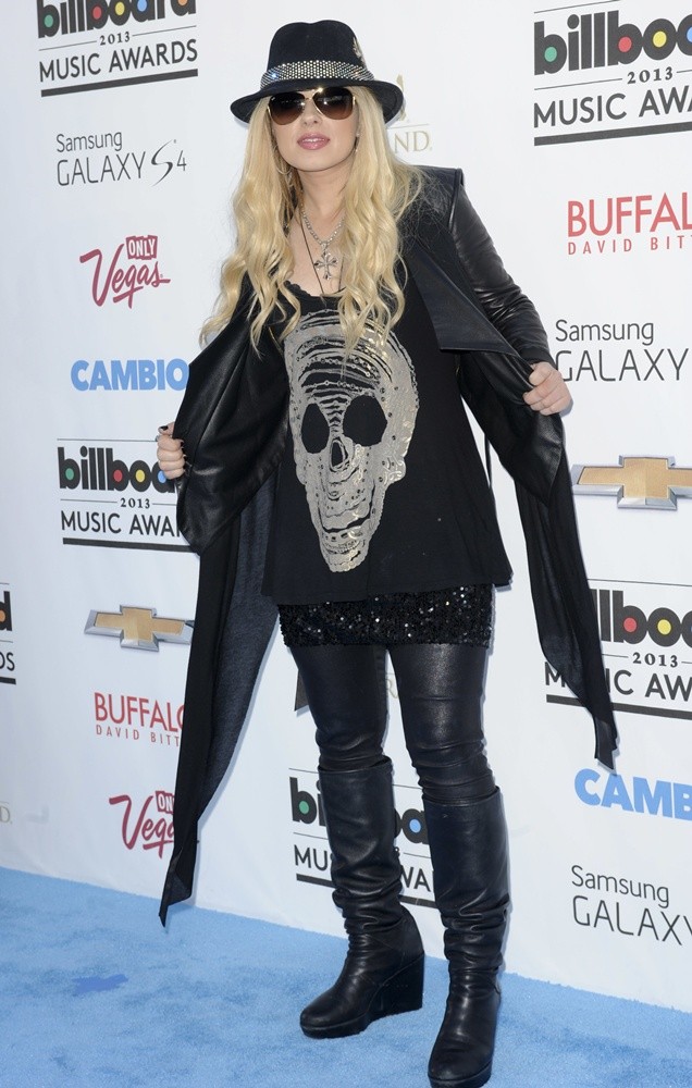 Orianthi;<br>2013 Billboard Music Awards - Arrivals