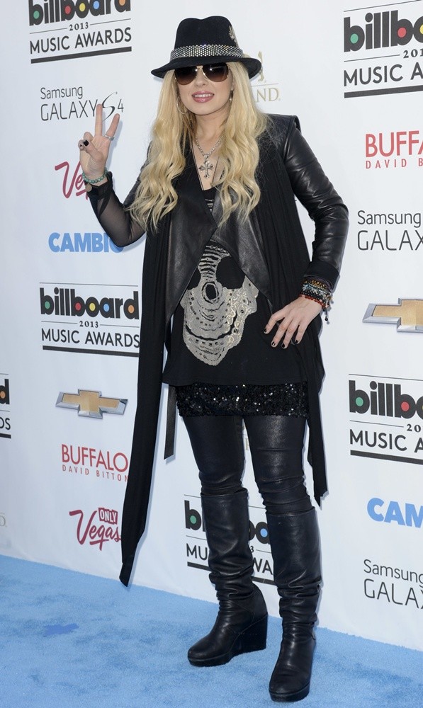 Orianthi;<br>2013 Billboard Music Awards - Arrivals