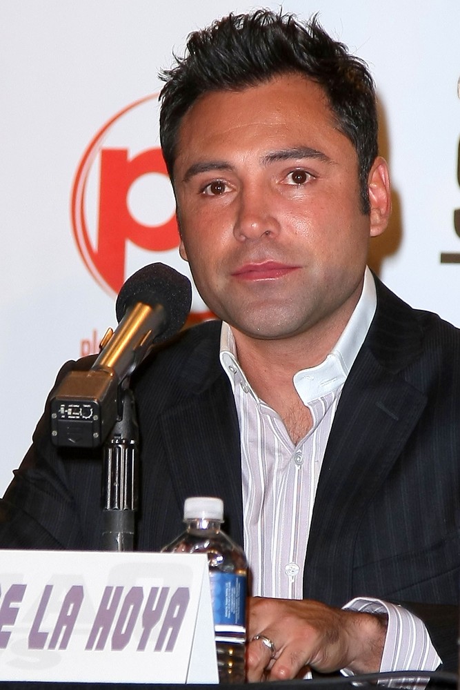 Oscar De La Hoya;<br>Press Conference for The ABC Television Series Shaq vs