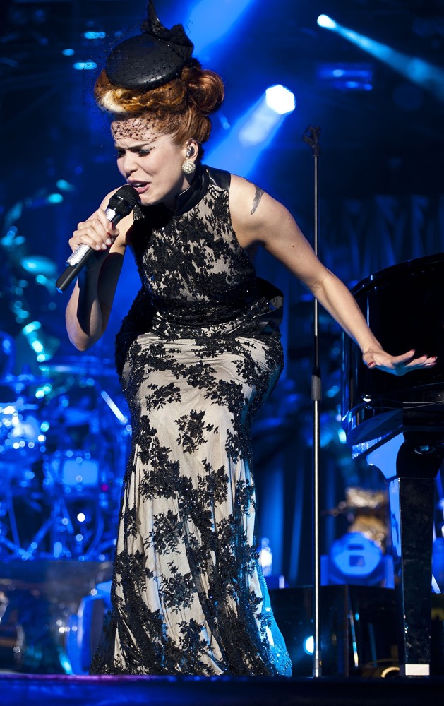 Paloma Faith;<br>Paloma Faith Performing at Somerset House