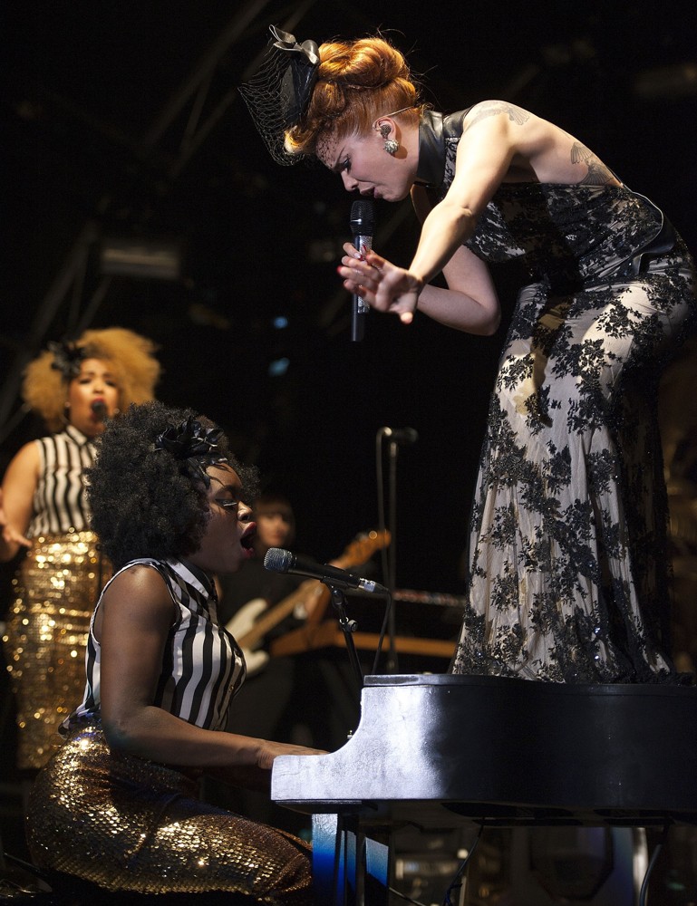 Paloma Faith;<br>Paloma Faith Performing at Somerset House