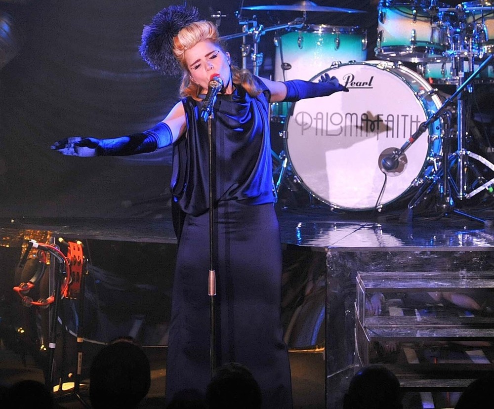 Paloma Faith;<br>Paloma Faith Performing in Concert