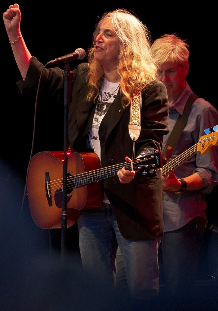 Patti Smith Picture 44 Patti Smith Performing Live on Stage