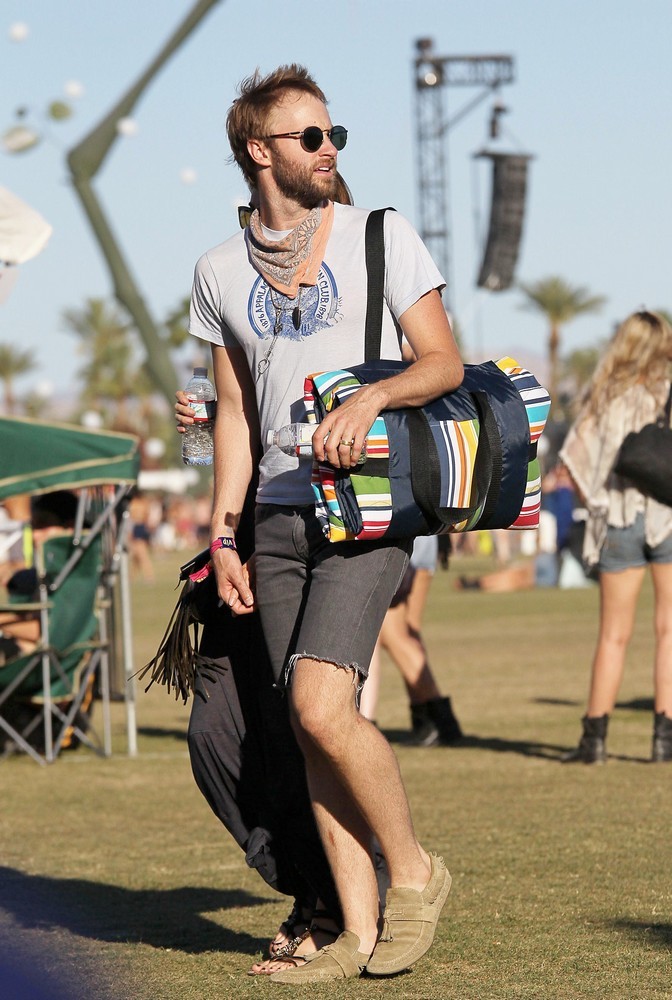 Paul McDonald;<br>Celebrities at The 2012 Coachella Valley Music and Arts Festival - Week 2 Day 2