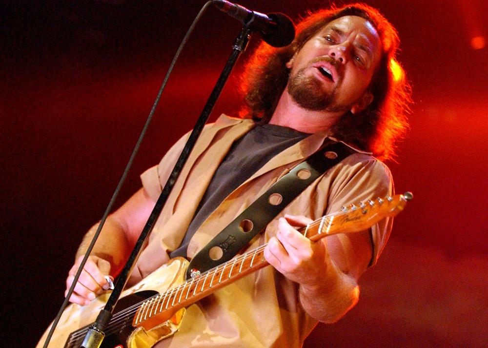 Eddie Vedder;Pearl Jam;<br>Pearl Jam Performing Live at The Ahoy Stadium