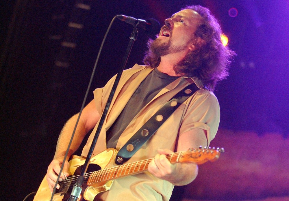 Eddie Vedder;Pearl Jam;<br>Pearl Jam Performing Live at The Ahoy Stadium