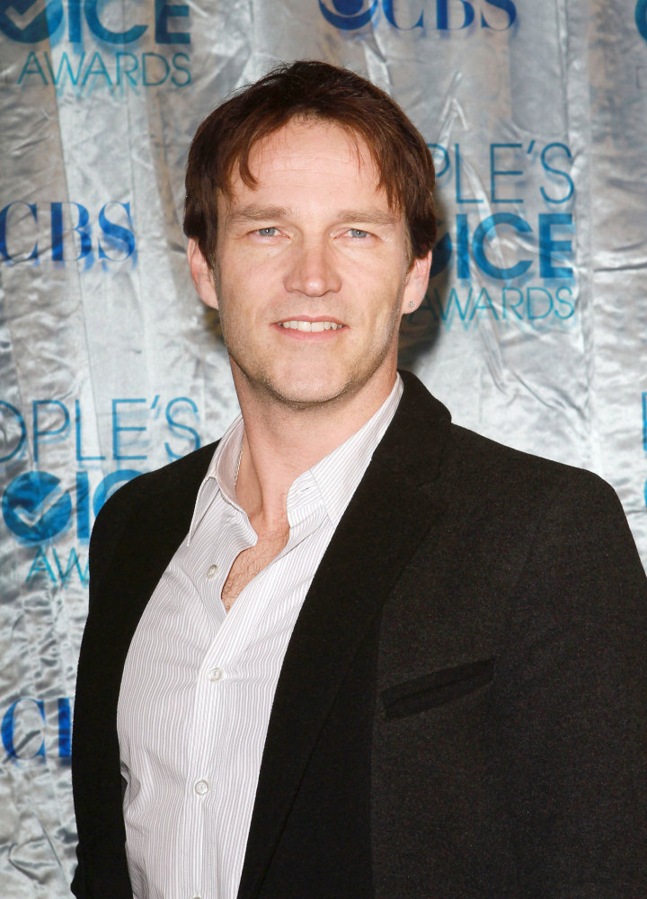 Stephen Moyer;<br>2011 People's Choice Awards - Arrivals