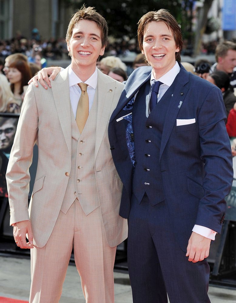 Oliver Phelps;James Phelps;<br>Harry Potter and the Deathly Hallows Part II World Film Premiere - Arrivals