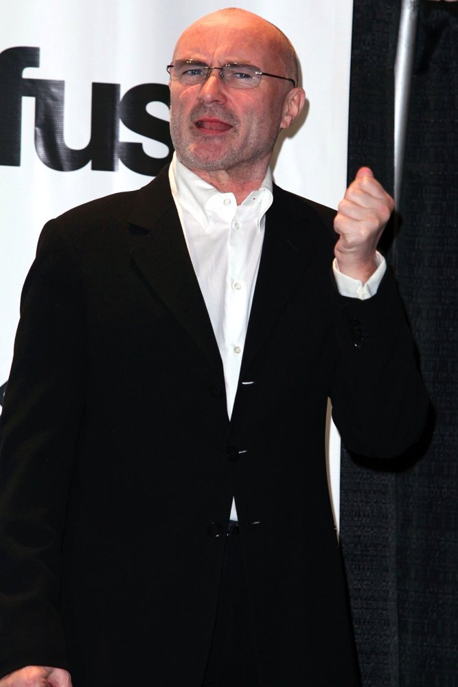 phil-collins Picture 1 - 25th Annual Rock and Roll Hall of Fame ...