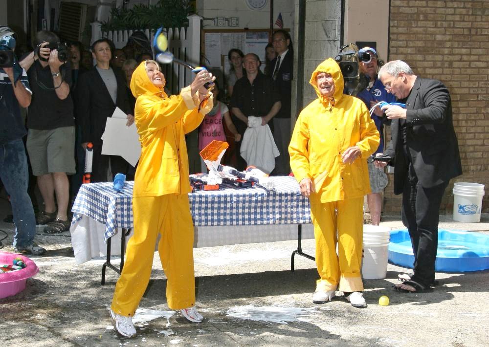 Kelly Ripa;Regis Philbin;Chris Byrne;<br>Taping Water Toys Segment Outside ABC Studios Live with Regis and Kelly Show