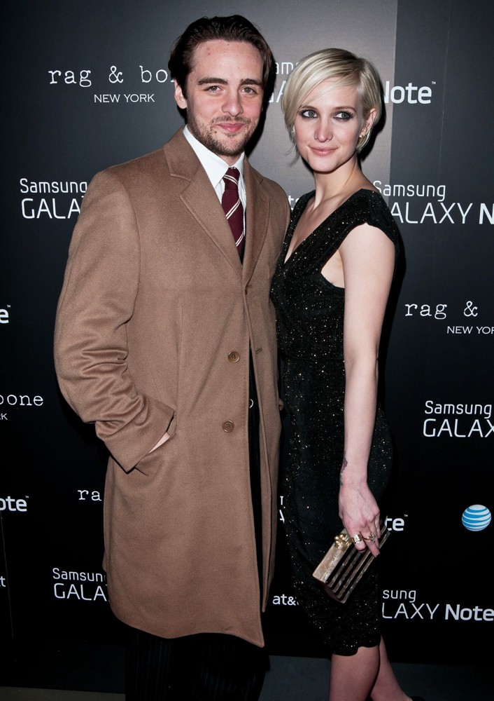 Vincent Piazza;Ashlee Simpson;<br>Samsung and AT and T Present The Fashion: Take Note Studio Valentine's Day Event