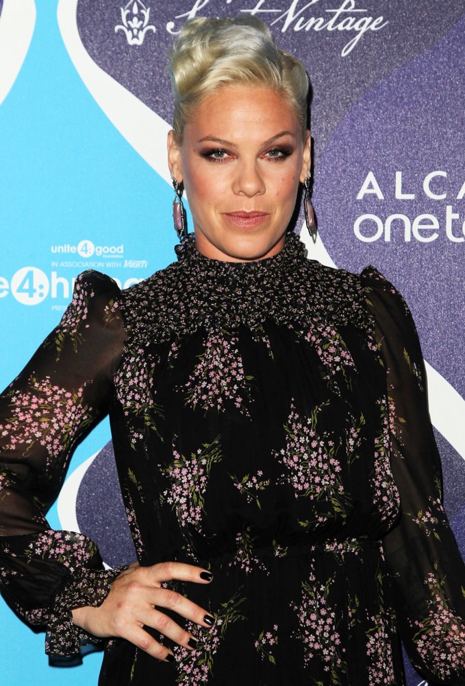 Pink;<br>2nd Annual unite4:humanity Presented by ALCATEL ONETOUCH - Arrivals