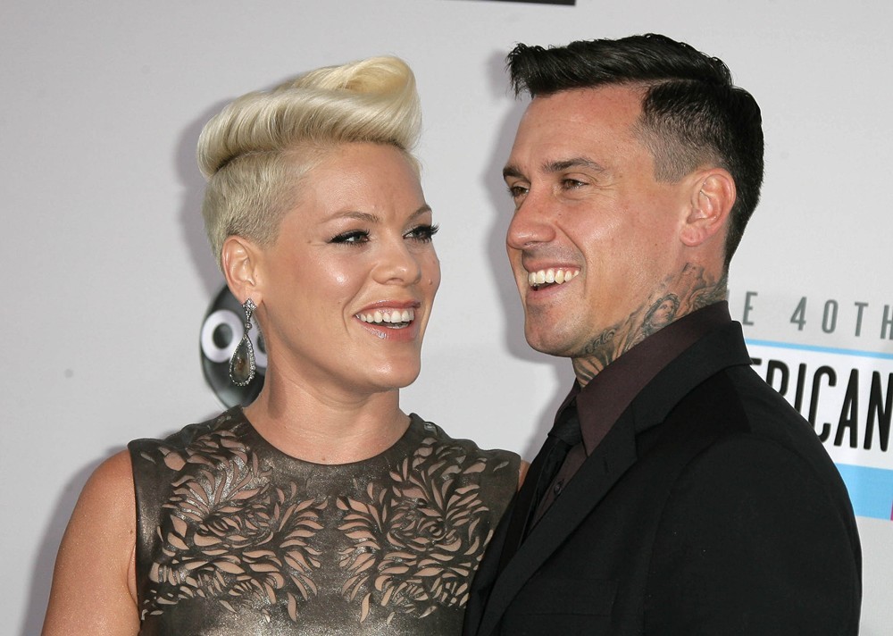 Pink, Carey Hart<br>The 40th Anniversary American Music Awards - Arrivals