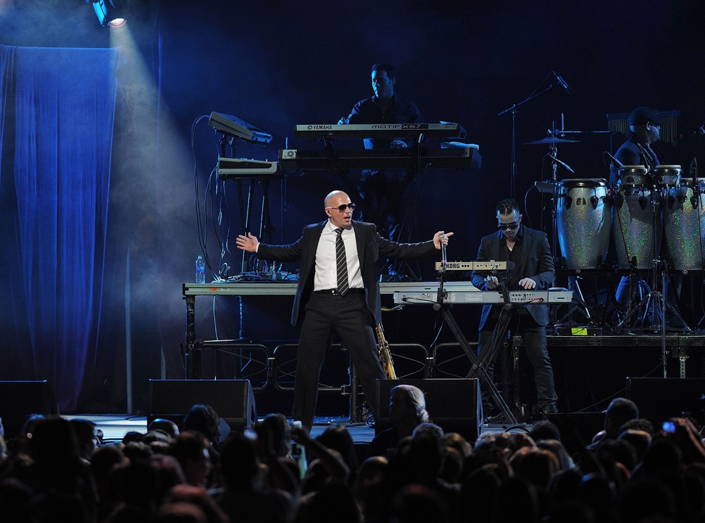 Pitbull;<br>The Y100 Jingle Ball 2011
