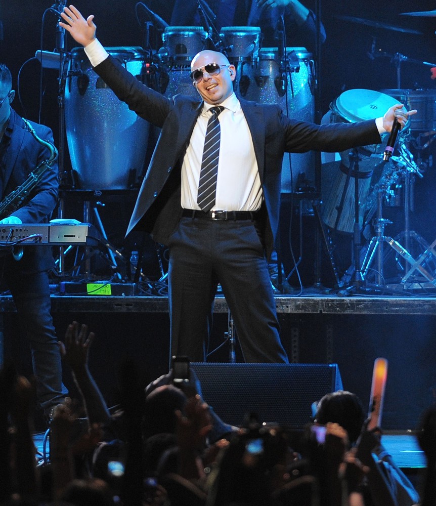 Pitbull;<br>The Y100 Jingle Ball 2011