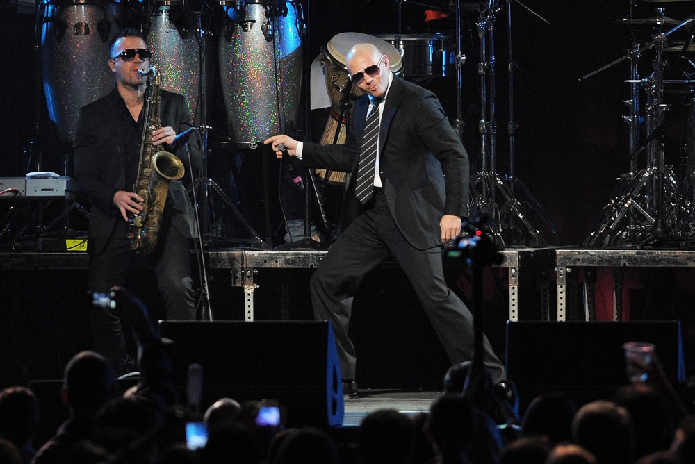 Pitbull;<br>The Y100 Jingle Ball 2011