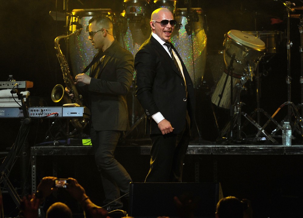 Pitbull;<br>The Y100 Jingle Ball 2011