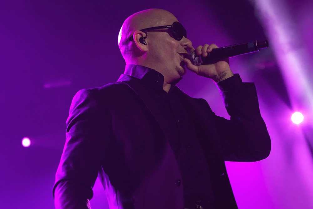 Pitbull;<br>Pitbull Performing on Stage at The Ricoh Coliseum