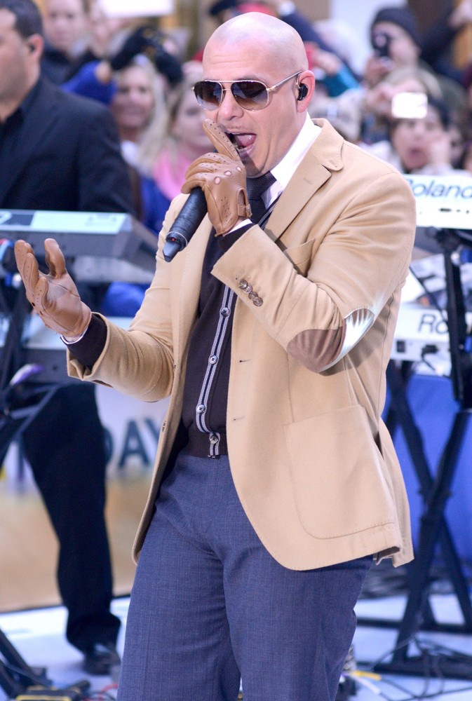 Pitbull Performs Live at The Today Show.