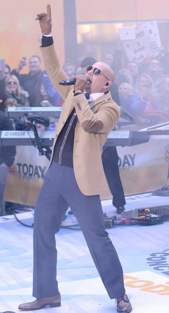 Pitbull;<br>Pitbull Performs Live at The Today Show
