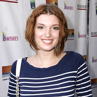 Disney Channel's Premiere of '16 Wishes'