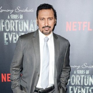 Aasif Mandvi