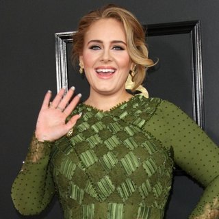 Adele in 59th Annual GRAMMY Awards - Arrivals