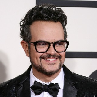 Aleks Syntek