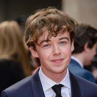 Alex Lawther