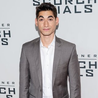 Alexander Flores