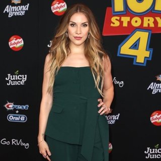 Allison Holker