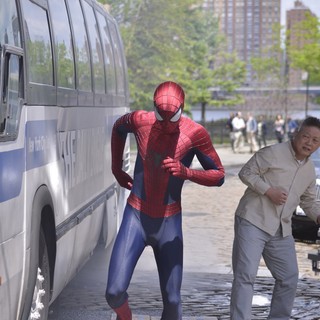 Andrew Garfield Gets into Character as He Films Scenes for The Amazing Spiderman 2